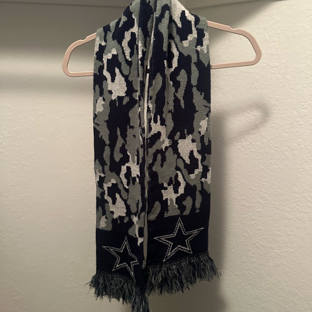 Navy and Gray Star camo Patterned Scarf
